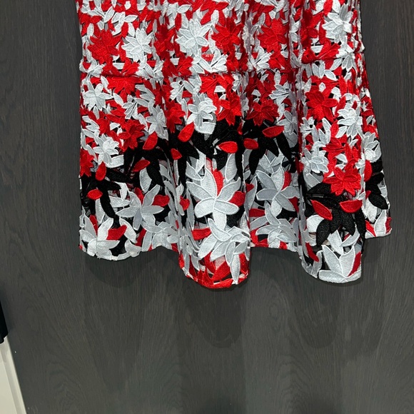 TED BAKER LONDON - Telily Fishtail Lace Body-con Dress In Ivory - Picture 7 of 8